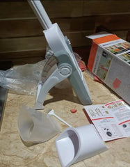 Adjustable Mandoline Vegetable Slicer – Safe Multi-Purpose Manual Cutter & Grater